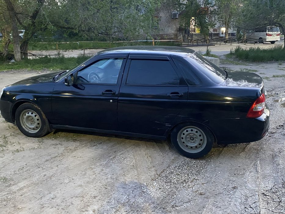 priora 2170 год 2011