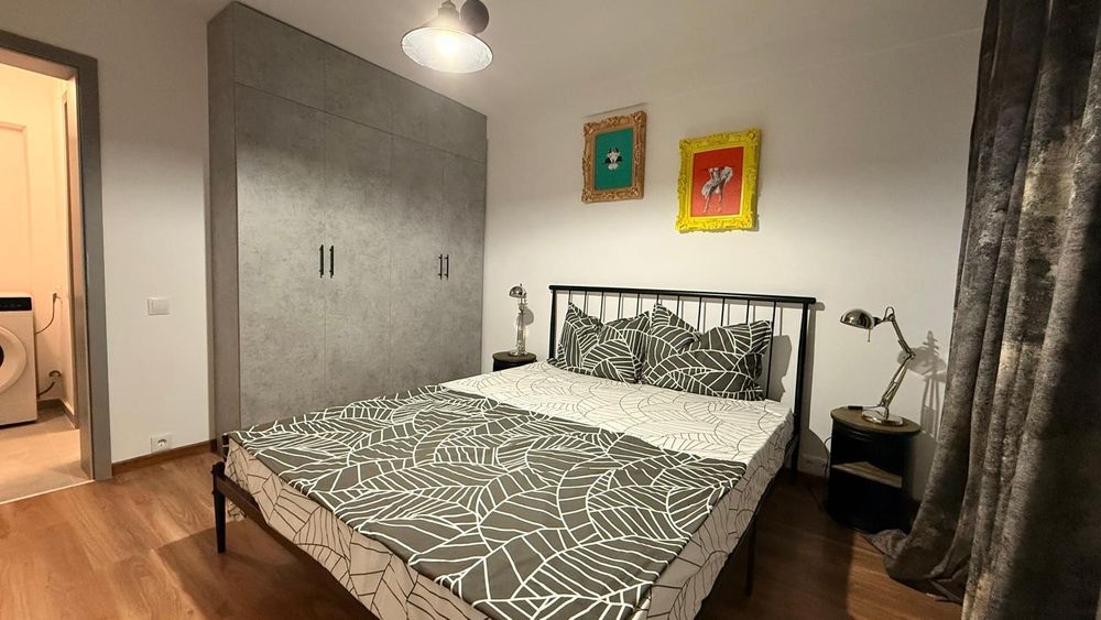 Închiriere apartament 2 camere în Drumul Taberei la 1 minut de metrou