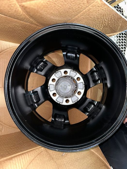 Оригинальный диск Тойота R17