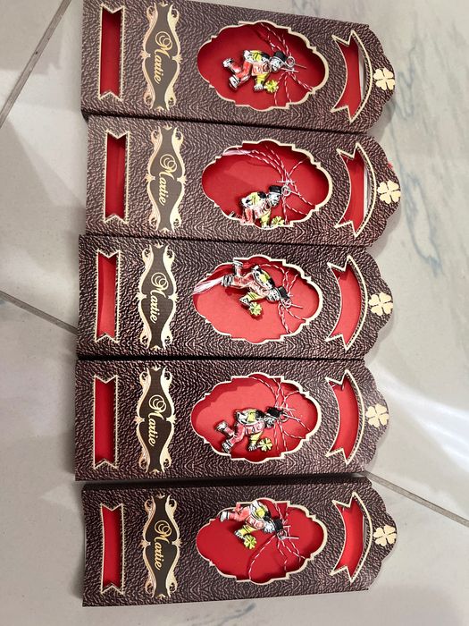 Mărțișoare diferite modele