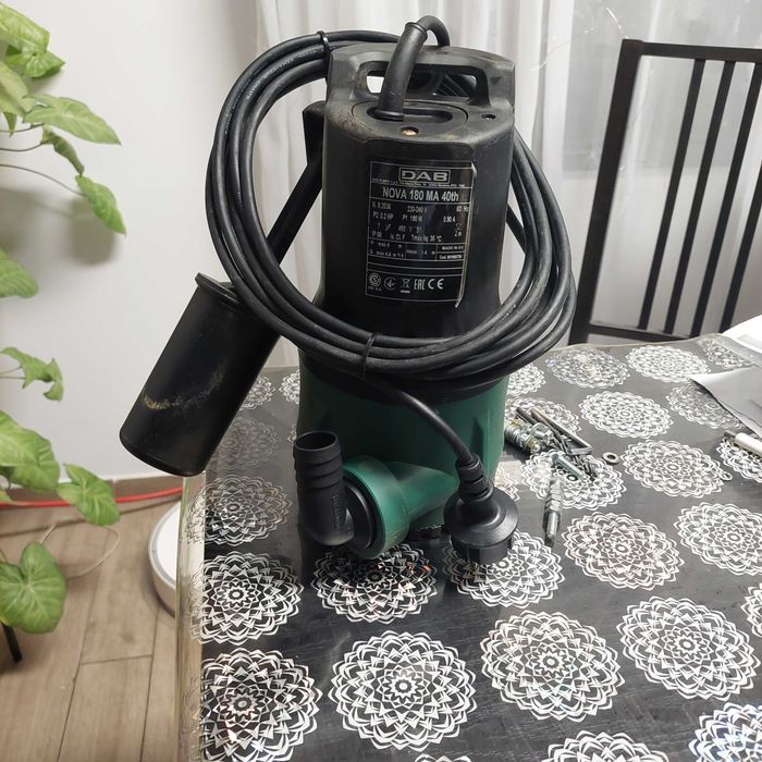 Pompa submersibila DAB pentru ape curate si uzate usor
