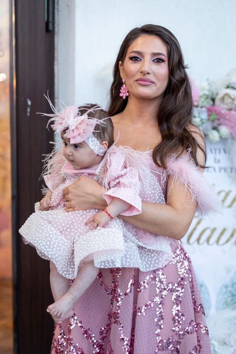 Rochie midi elegantă