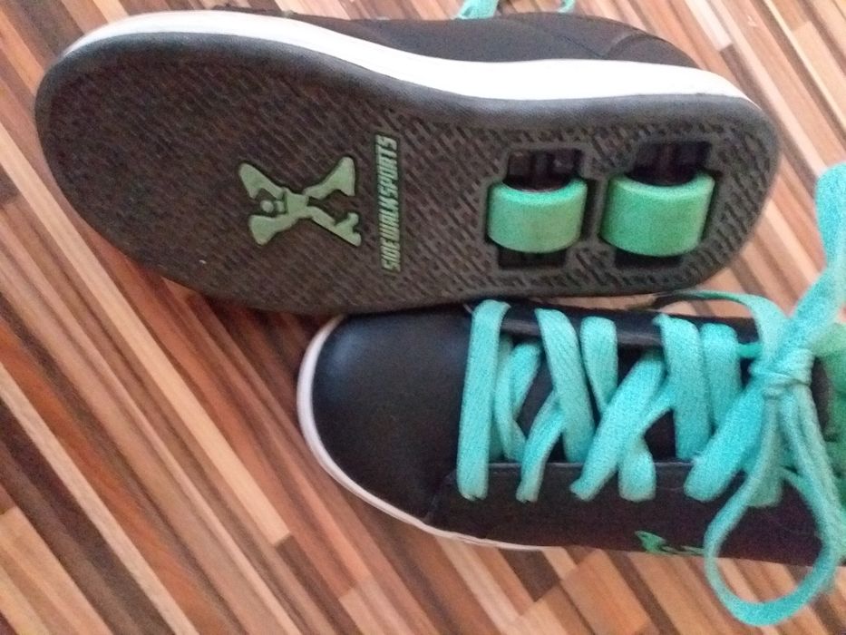 Обувки на колелца Х