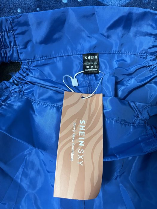 pantaloni shein.