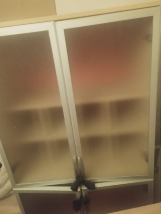 шкаф для книг срочно