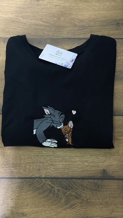 Бродирани тениски. Персонализиран дизайн