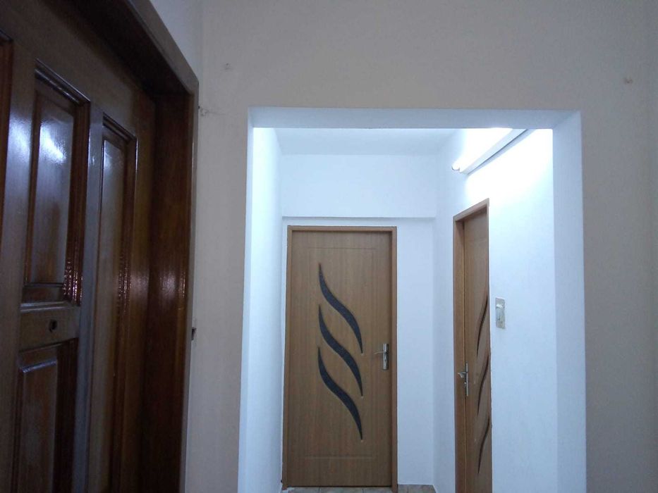 Apartament 2 camere ultracentral - dau în chirie