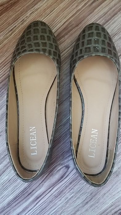 ботуши, сандали и обувки,  отлични, 40 номер