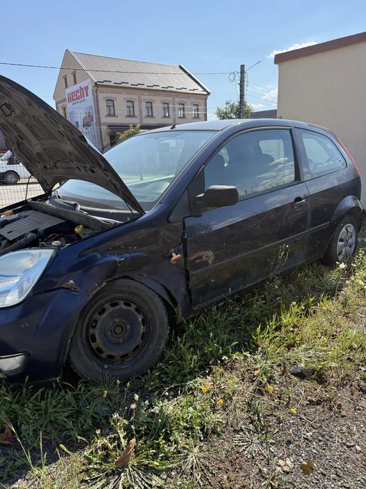 Ford Fiesta 1.4 benzina 2004