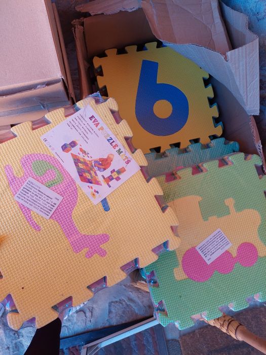 Covor spuma in forma de puzzle