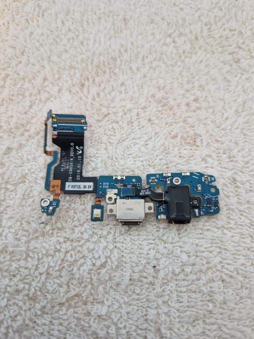 Резервни части за Samsung S9+