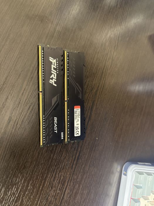 kingston fury ddr4 8/8gb