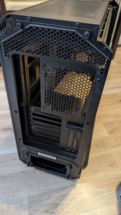 компютърна кутия Be Quiet Silent Base 802