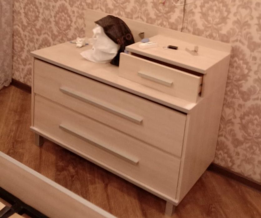 Спальный гарнитур