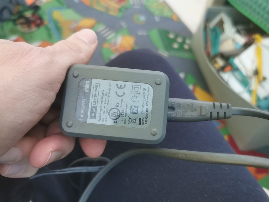 Рутер Linksys WRT 160N v2