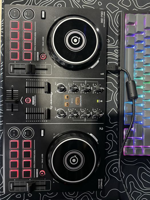 Продам контроллер DDJ-200