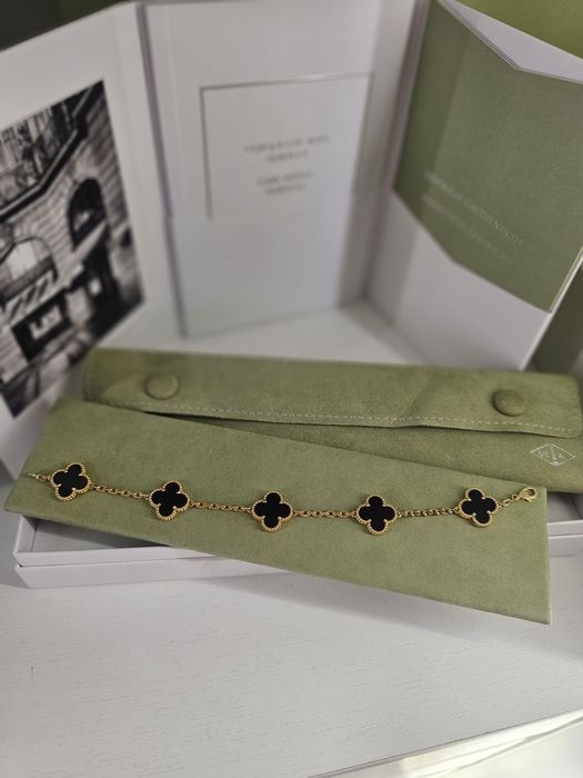 Van cleef & Arpel Onyx