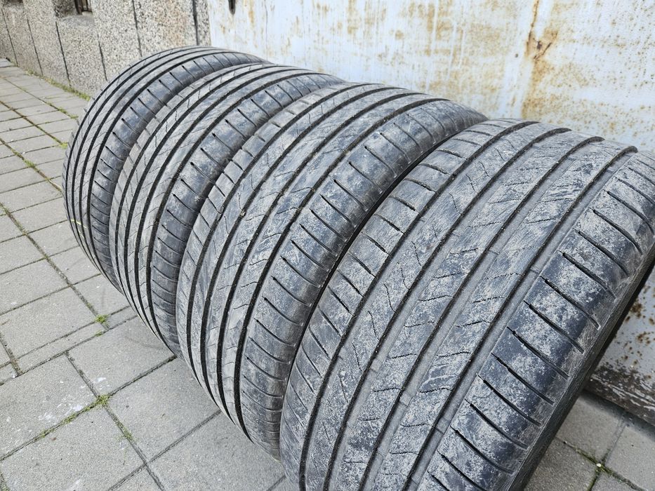 Летни гуми-Bridgestone Tyranza 6-235/4517
