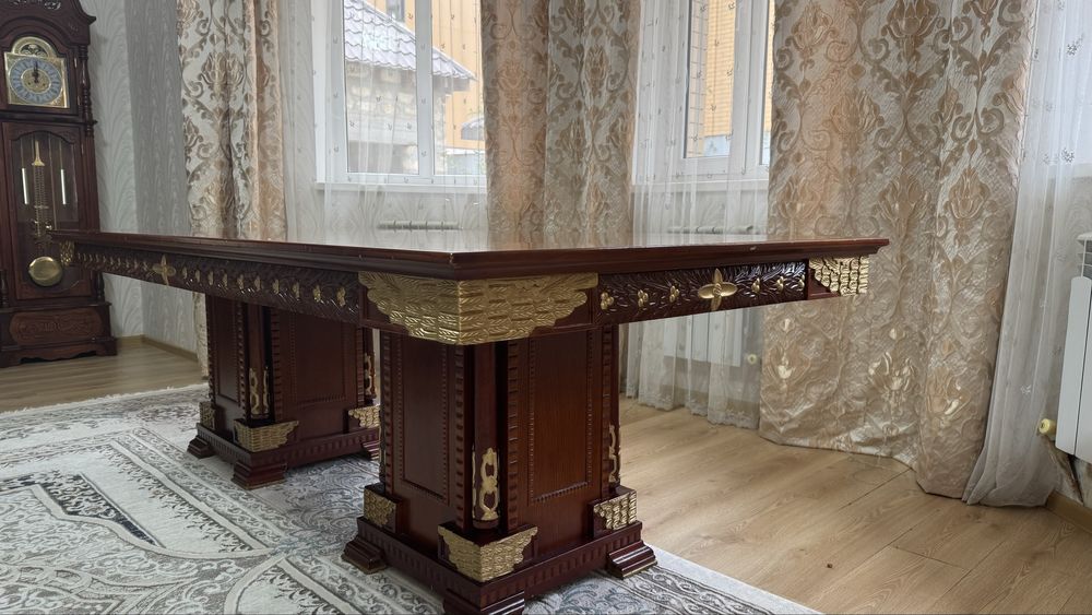 Стол на 12-14чел