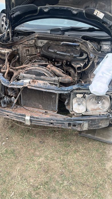 Мерседес е230 по запчастям