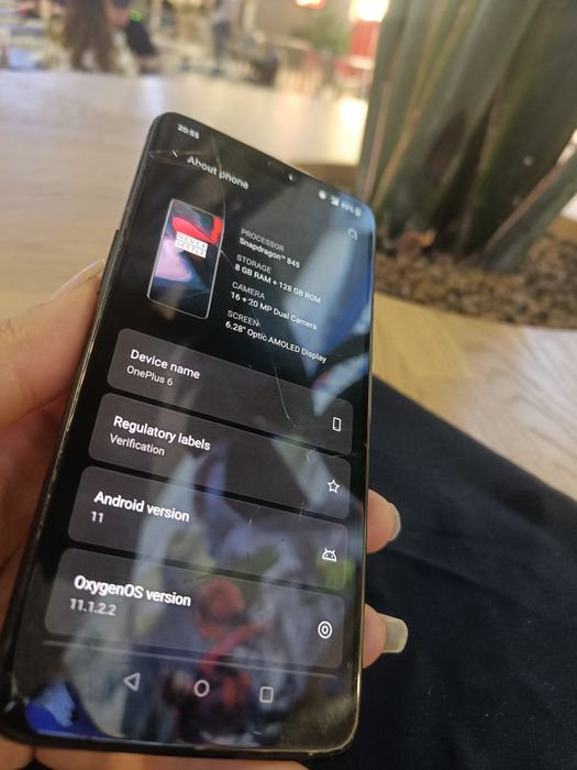 Doar Bucuresti - Oneplus 6 ecran fisurat~ 8Gb/128Gb - Baterie buna // Gasiti altul mai puternic in banii astia va fac reducere