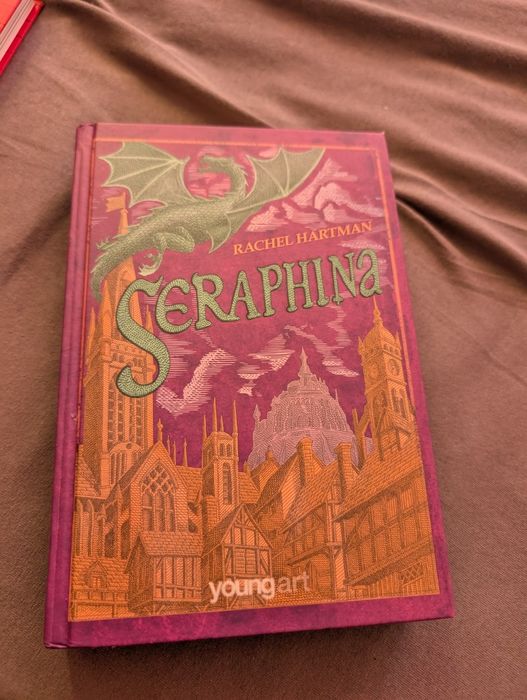 Cartea Seraphina
