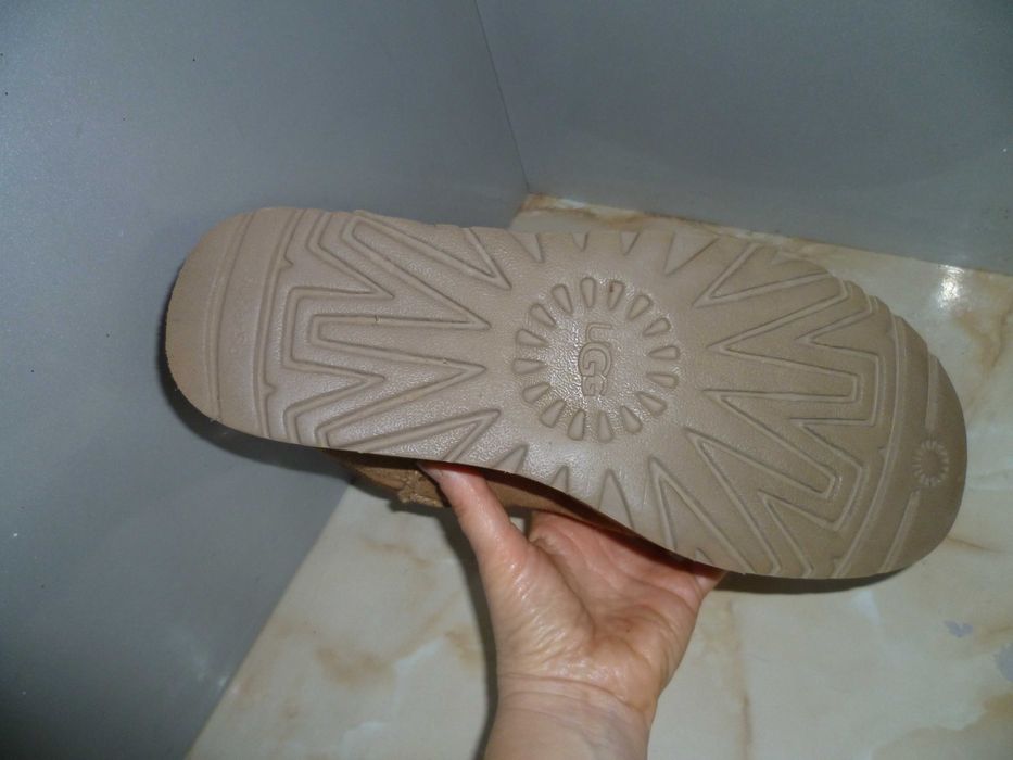 UGG оригинални ботуши №42