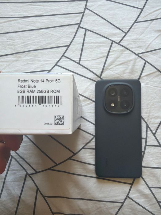 Телефон Xiaomi Redmi Pro+