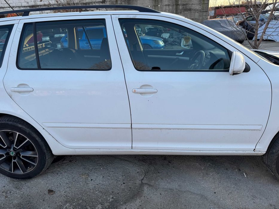Usa Fata Spate Stanga Dreapta Skoda Octavia 2 / FL