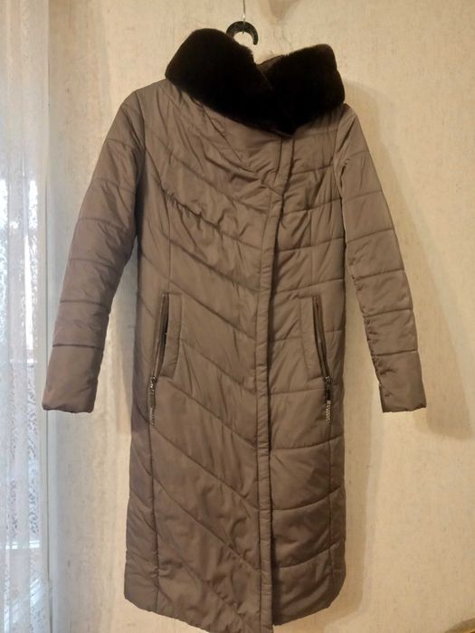 Продам пуховик зимний