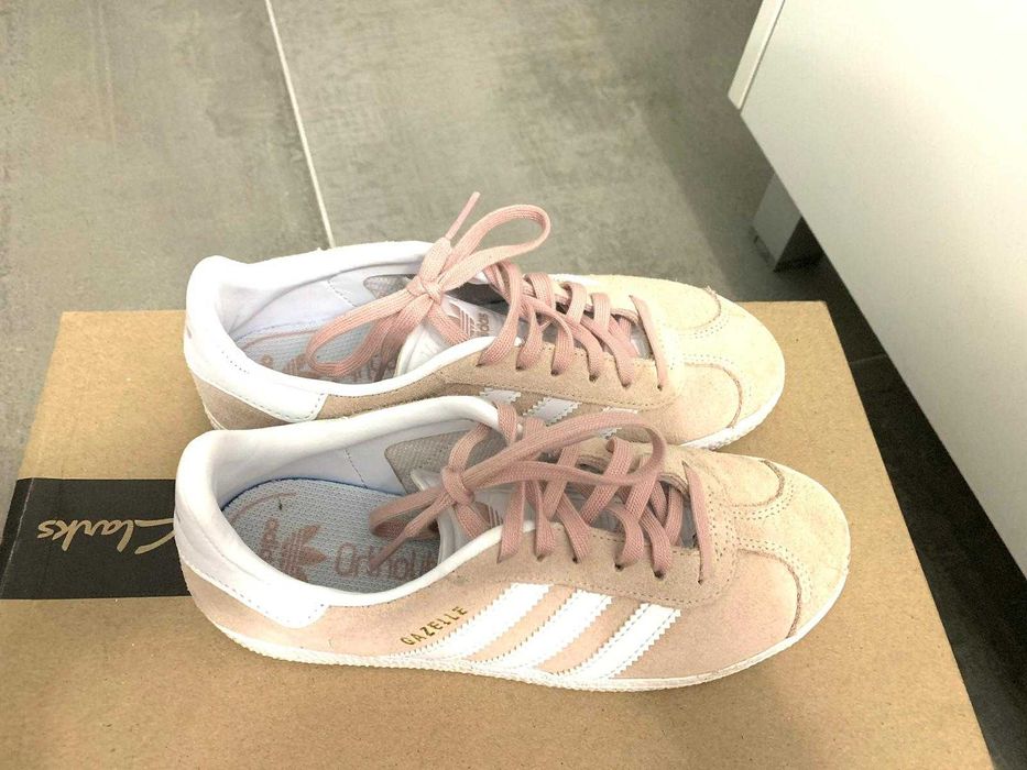 Adidasi roz Gazelle, marime 35
