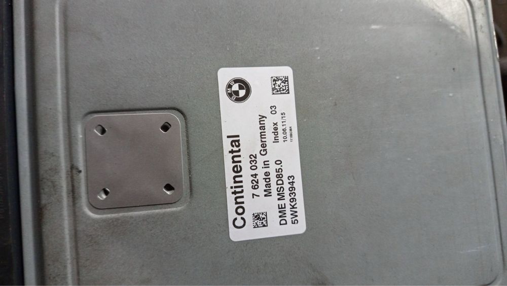 Компютър за двигател 5.0i N63(komputar N63)