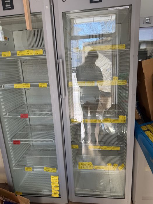 Хладилни Витрини