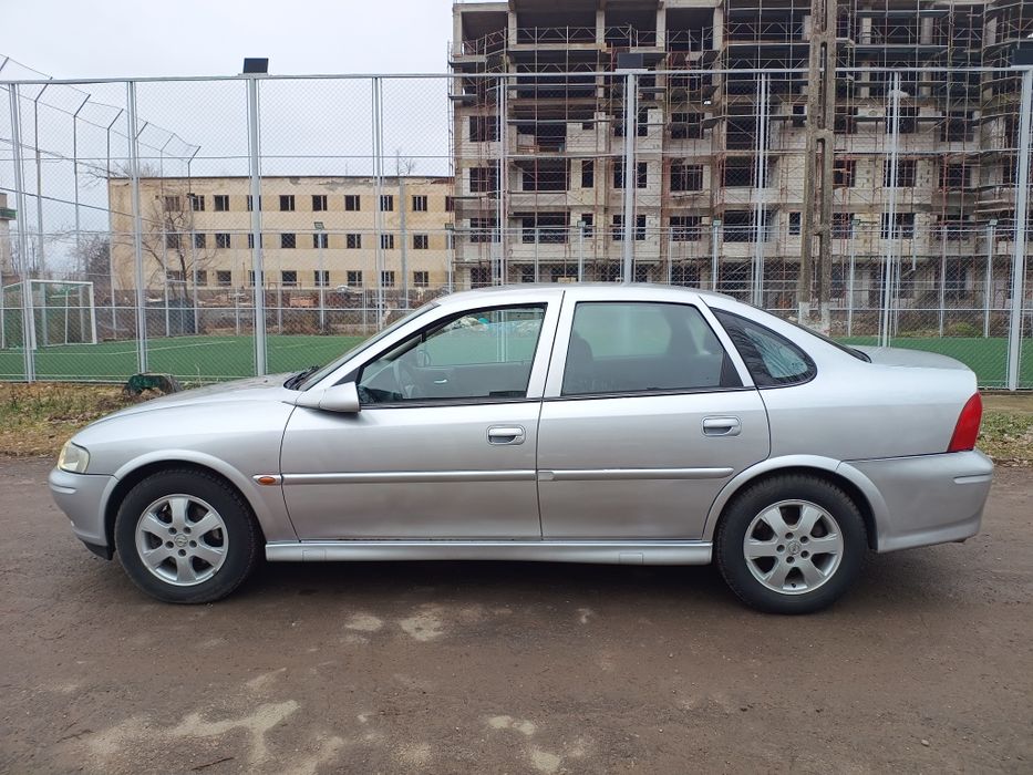 Vând Opel Vectra B 2001 1.8 16V