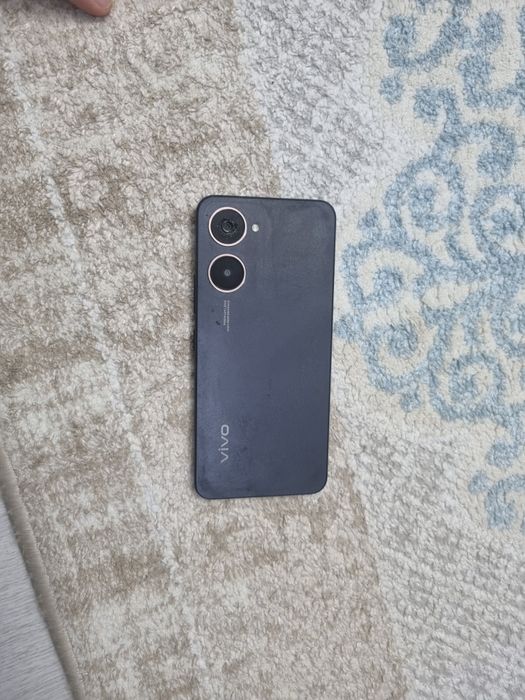 Samsung S21 как новый и Поко