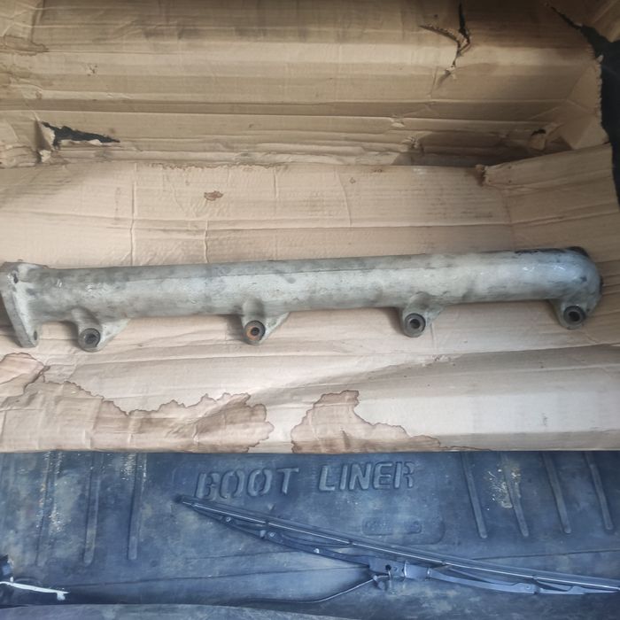 Продам выпускной коллектор