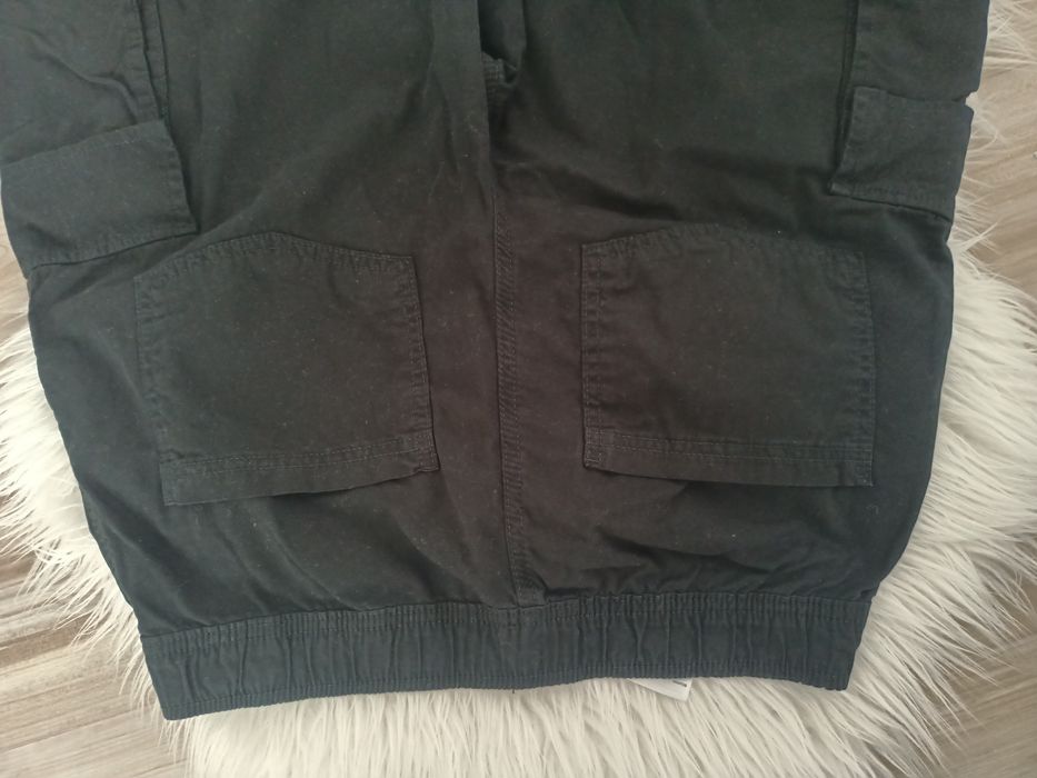 Pantaloni cargo C&A mărimea 38