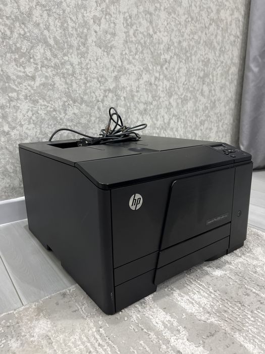 Принтер HP Laser Jet Pro 200 color
