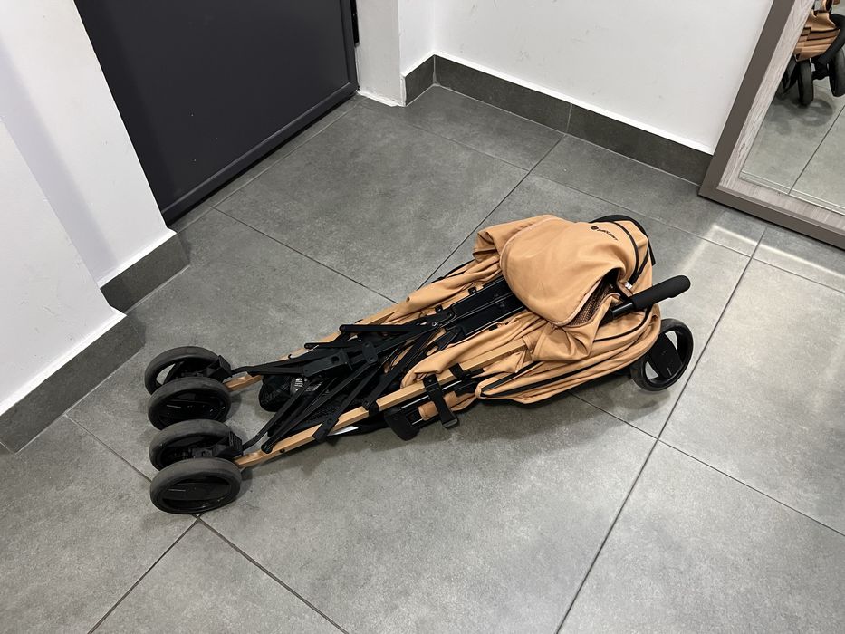 Carucior tip umbrela Eurocart Ezzo