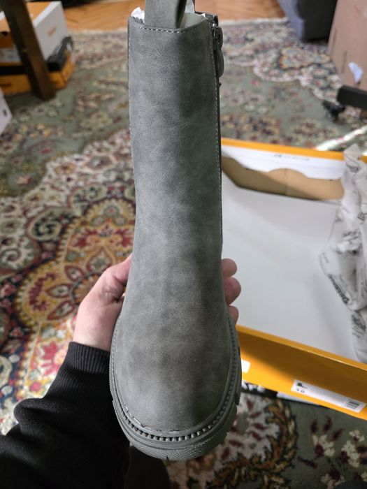 Ghete Dockers noi 36