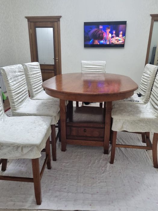 Продам стол со стульями