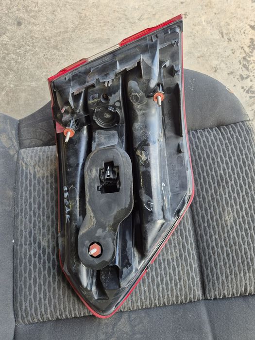 Stop dreapta mercedes e class w212 break an 2010