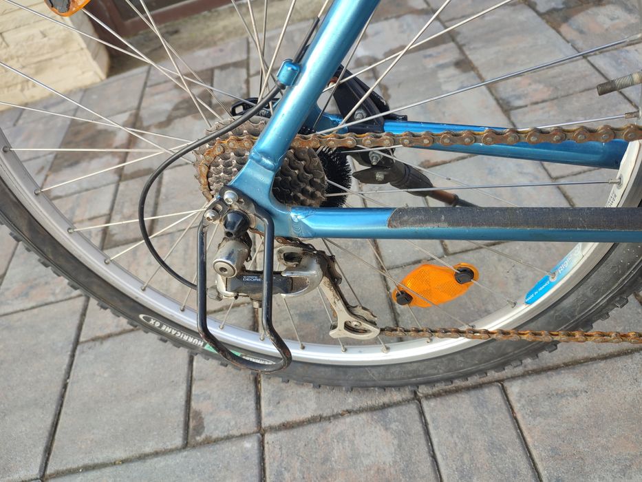 Vând bicicleta Giant   preț 470 Ron neg