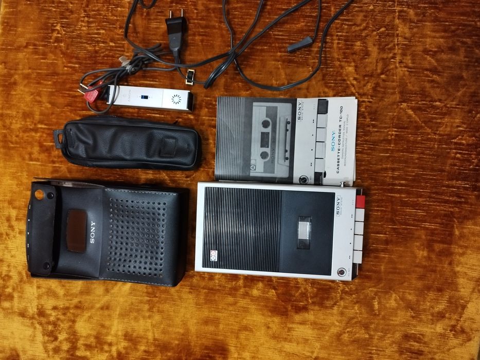 Продавам Sony касетофон