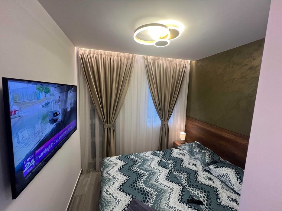 Inchiriez garsoniera in REGIM HOTELIER