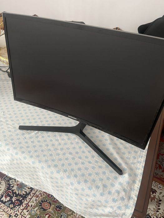 Samsung 144hz изогнутый