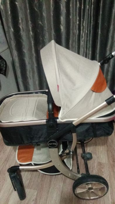 Коляска детская продаю