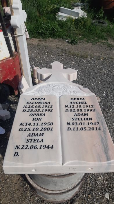 Reducere monumente funerare,cruci de marmură ieftine,livrare gratuită