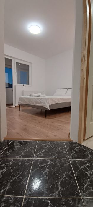 Închiriez in regim hotelier
