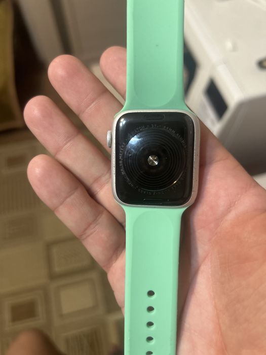 Apple watch SE 44mm 1gen
